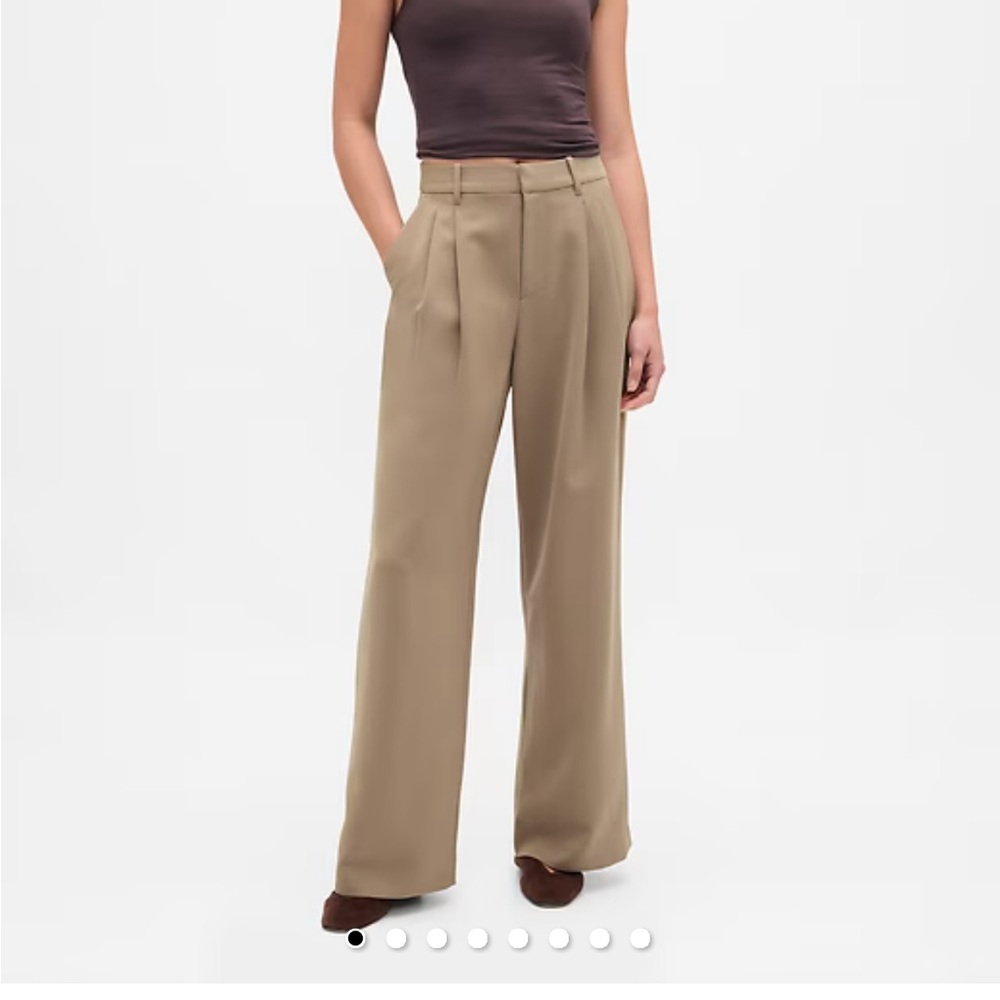 Gap Pleated High-Rise Trousers Petite (never worn)